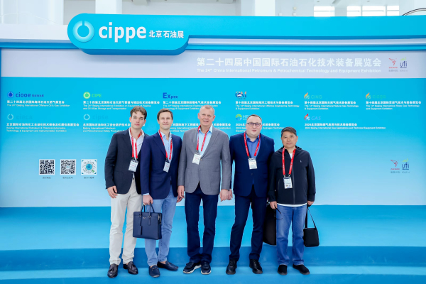 国际代表团参观cippe2024石油展(图6)